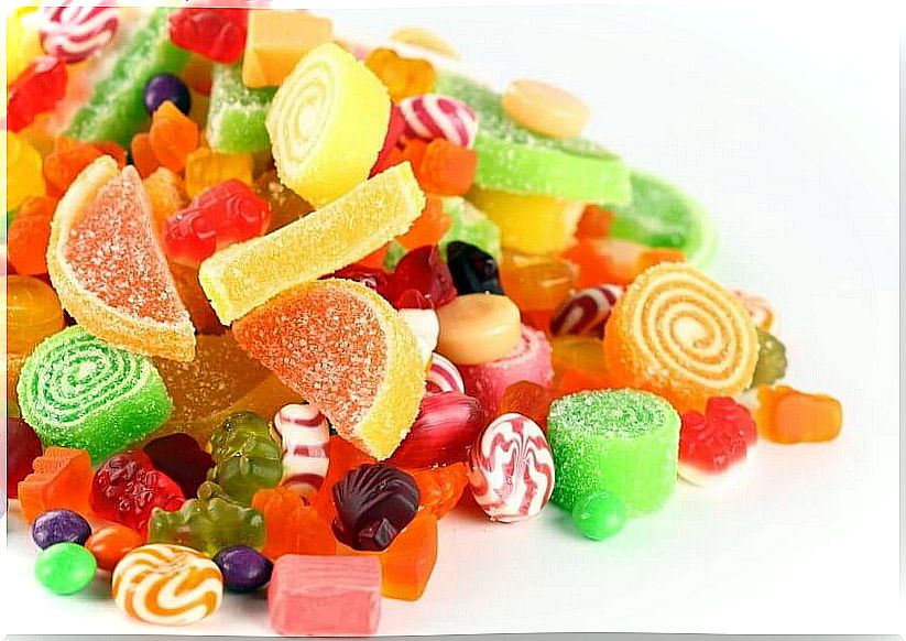 Sweets are one of the types of foods that can accelerate aging