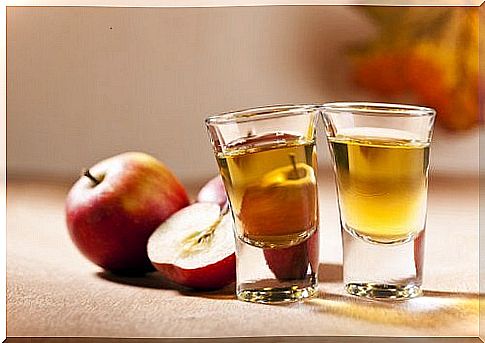 The health benefits of apple cider vinegar