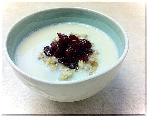 Porridge with oatmeal