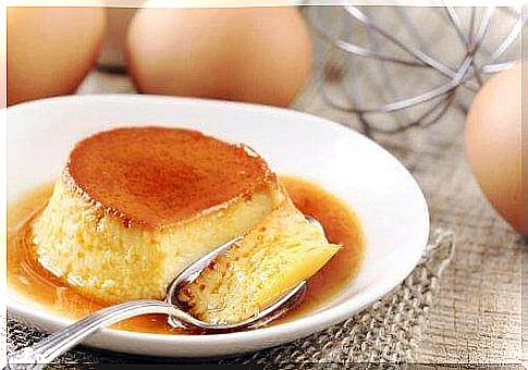 Neapolitan pudding as healthy desserts