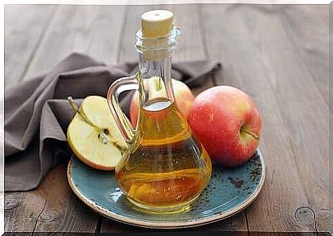 Control irregular periods with apple cider vinegar