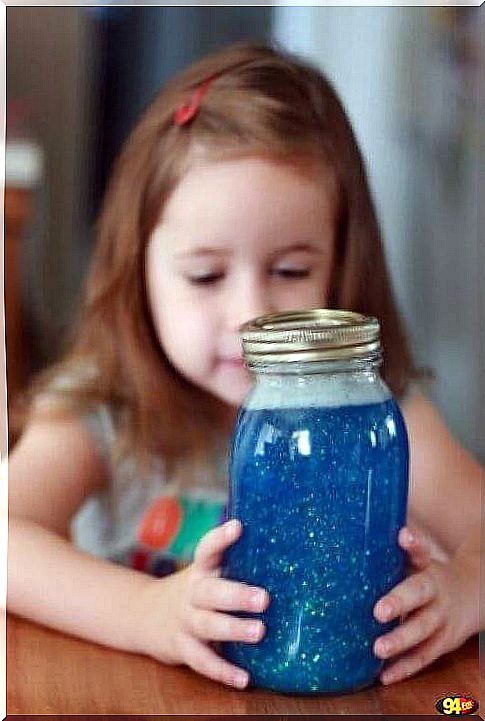 child with rest bottle