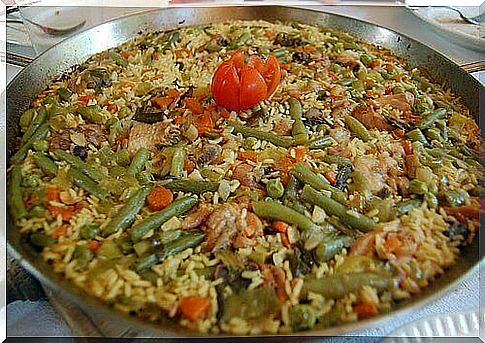 Example of Valencian paella